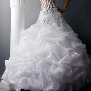 свадебное нацинальное платья 
